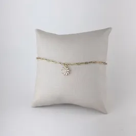 Pulseira Cartier com Pingente de Margarida Folheada a Ouro 18k