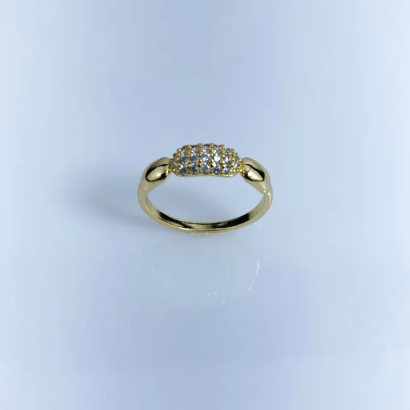 Anel Cravejado em Zircônia Folheado a Ouro 18k