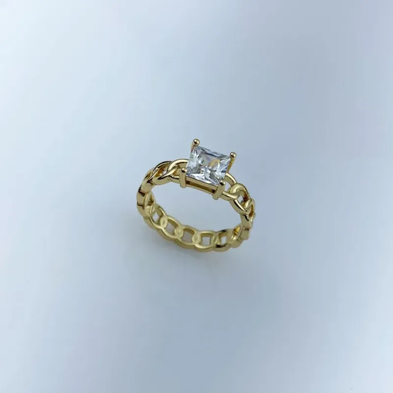 Anel Solitário Quadrado e Elo Corrente Folheado a Ouro 18k