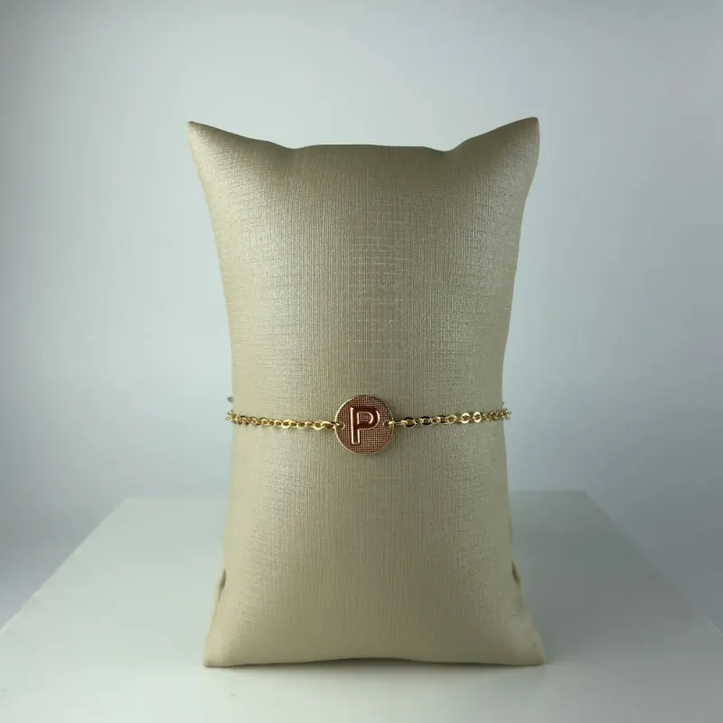 Pulseira Elo Cadeadinho com Letra P Folheado a Ouro 18k