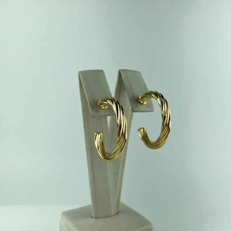 Brinco Argola Torcida Folheado a Ouro 18k