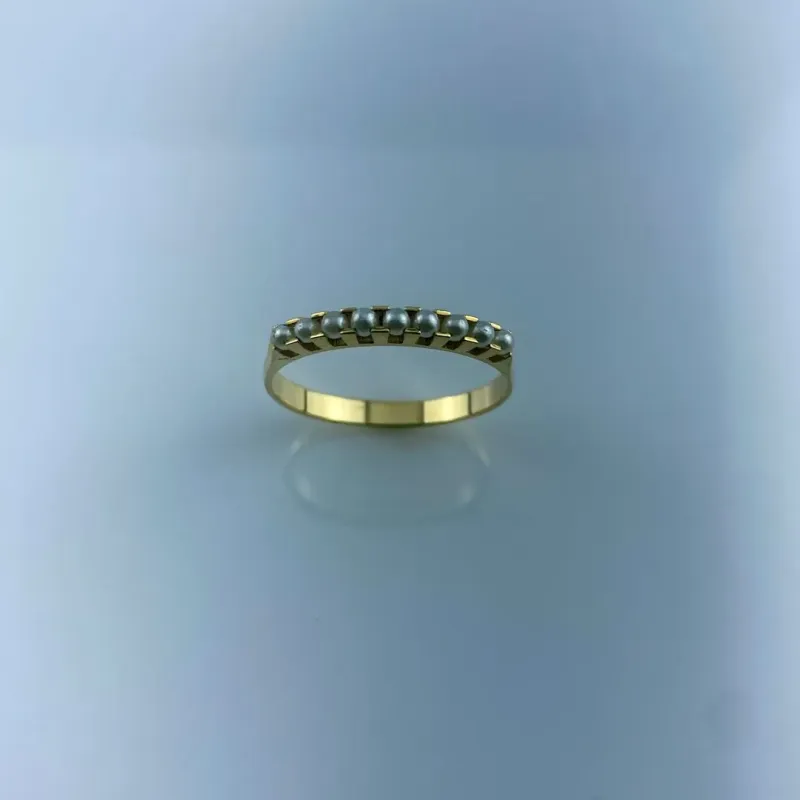 Anel Aparador com Mini Pérolas Folheado a Ouro 18k