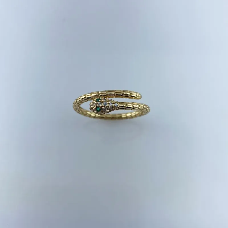 Anel Design de Cobra com Escamas Folheado a Ouro 18k