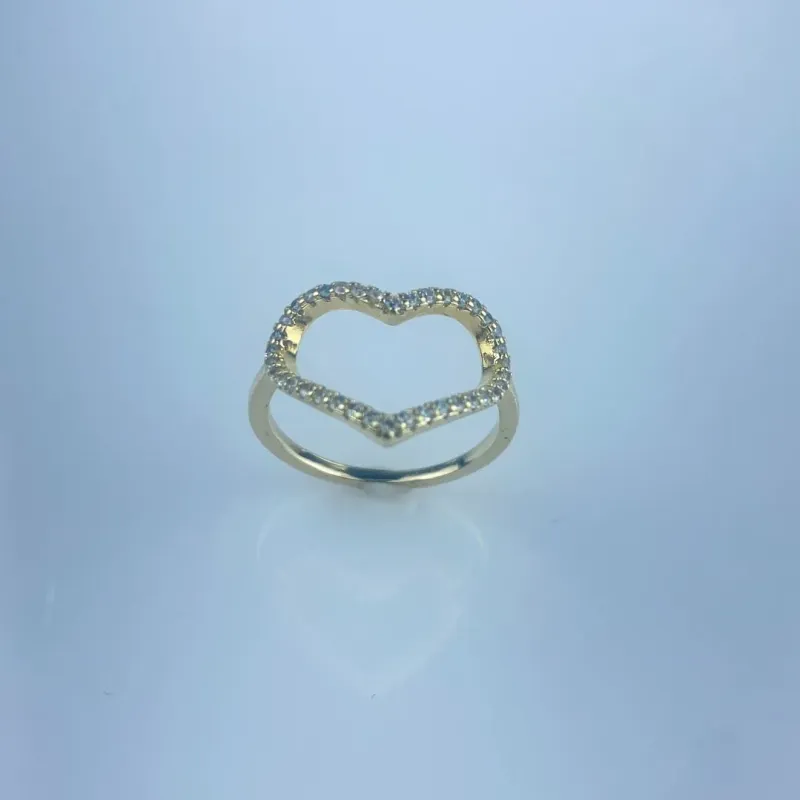 Anel Design de Coração Cravejado com Zircônias Folheado a Ouro 18k