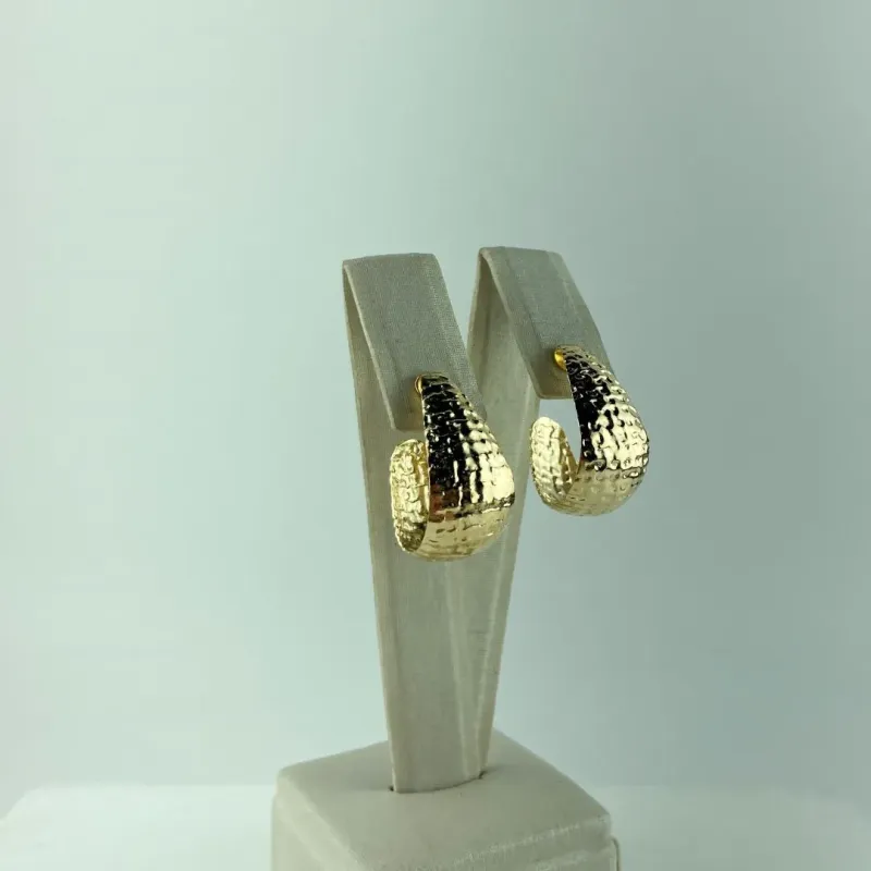Brinco Argola Martelada Folheado a Ouro 18k