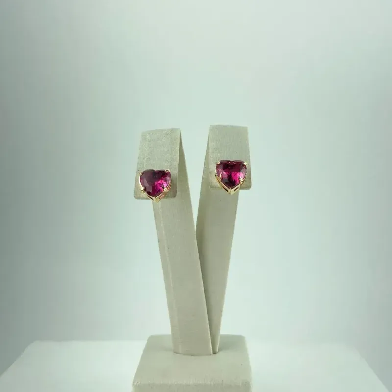 Brinco Design de Coração Folheado a Ouro 18k