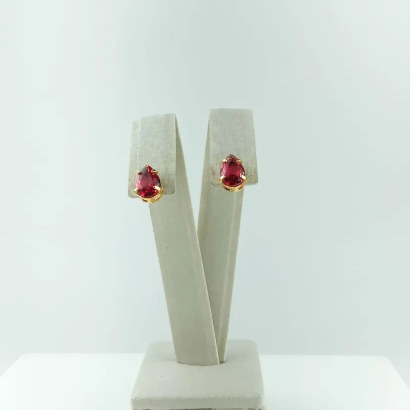 Brinco Design de Gota Folheado a Ouro 18k