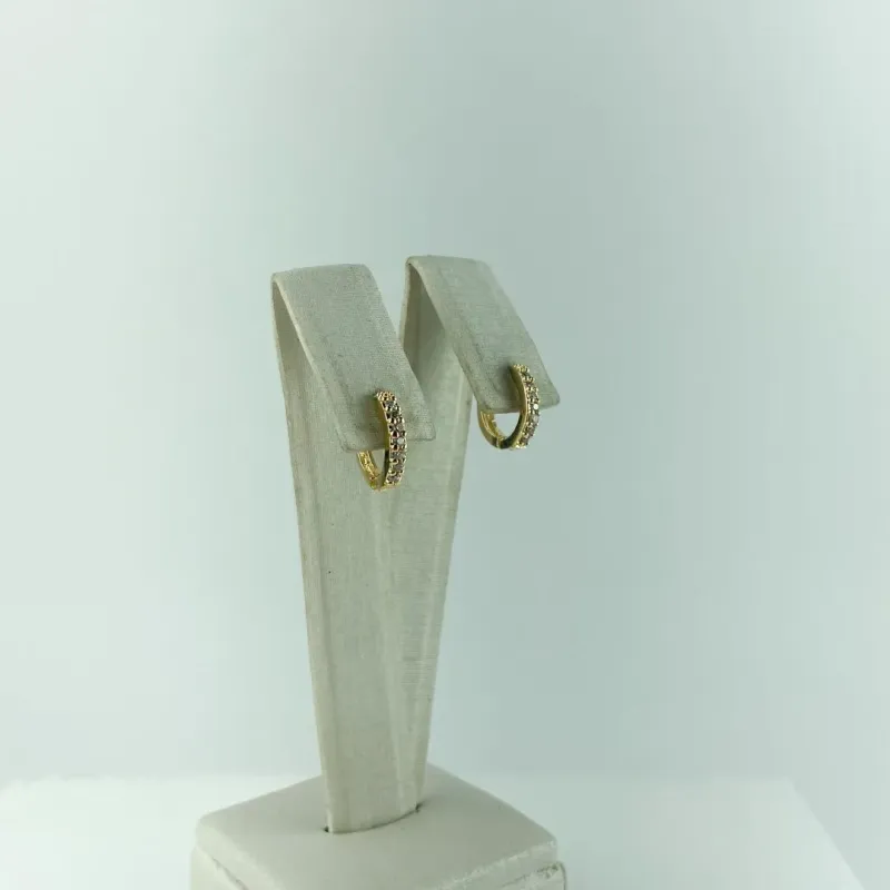 Brinco Argolinha com Zircônias Folheado a Ouro 18k