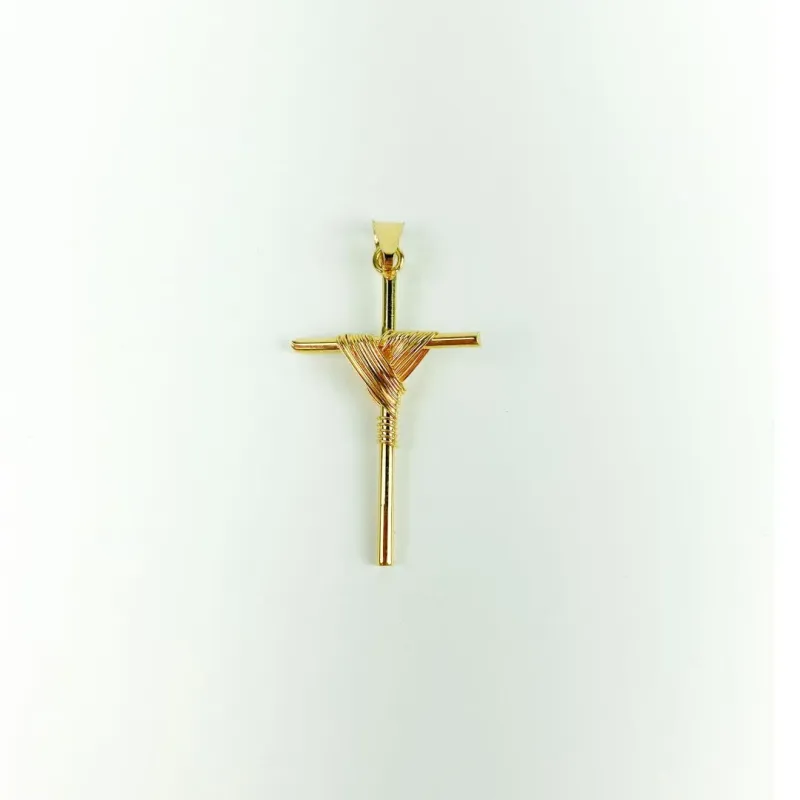 Pingente Crucifixo com Manto Folheado a Ouro 18k