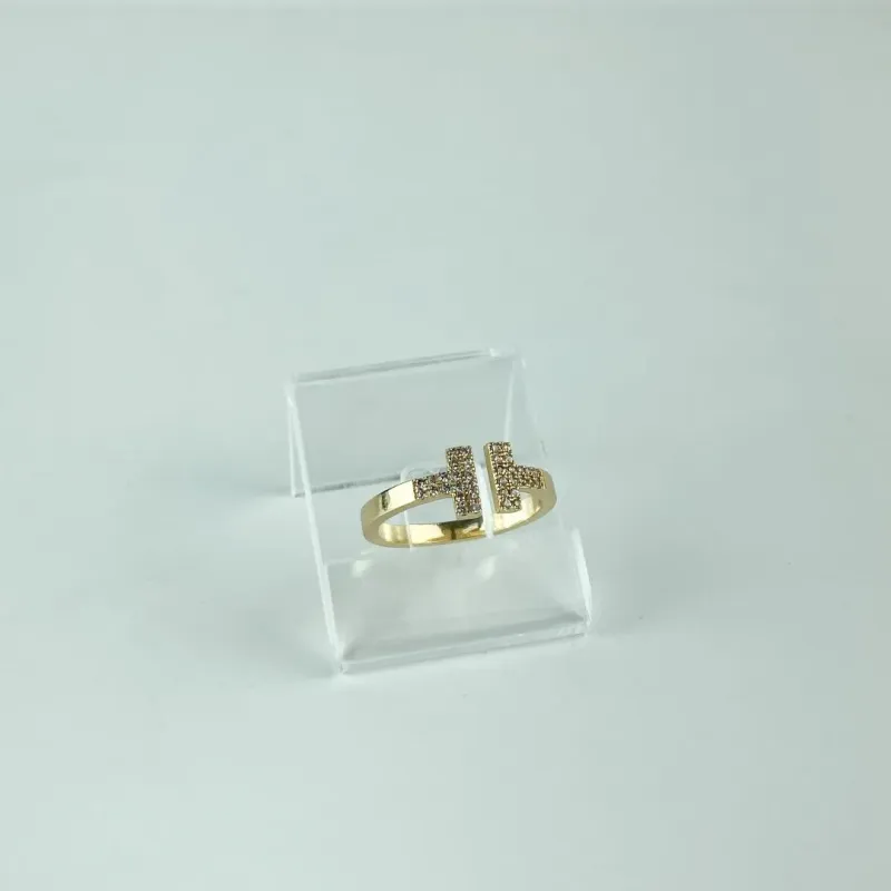 Anel em T em Zircônia Aro Aberto Folheado a Ouro 18k