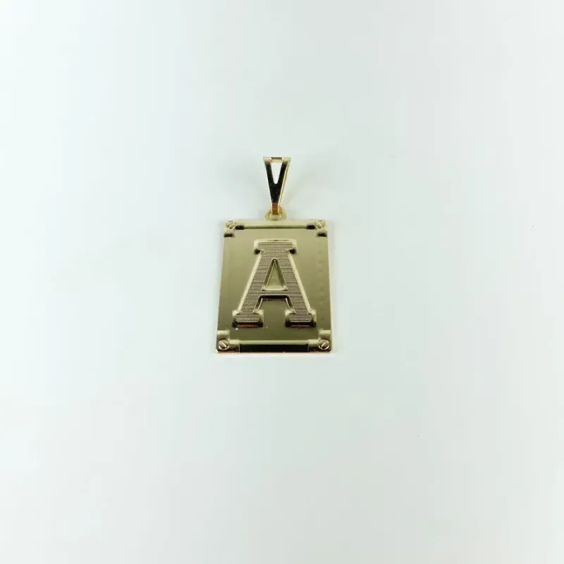 Pingente Placa Letra A Folheado a Ouro 18k