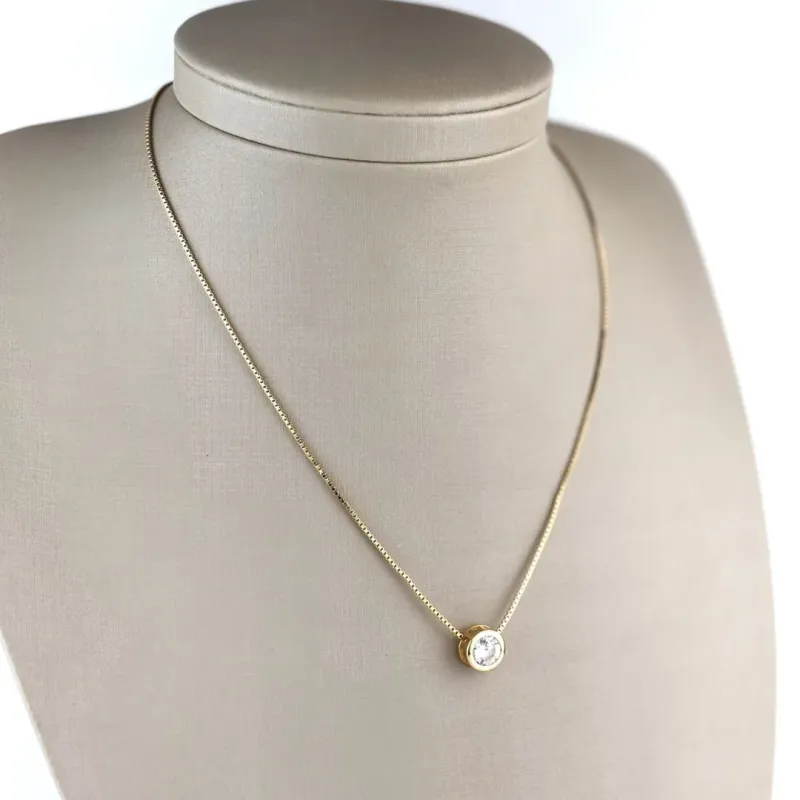 Colar Ponto de Luz Cravejado em Zircônia Folheado a Ouro 18k