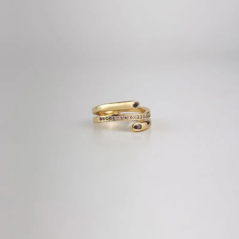 Anel Aros Triplos Cravejado em Zircônias Folheado a Ouro 18k