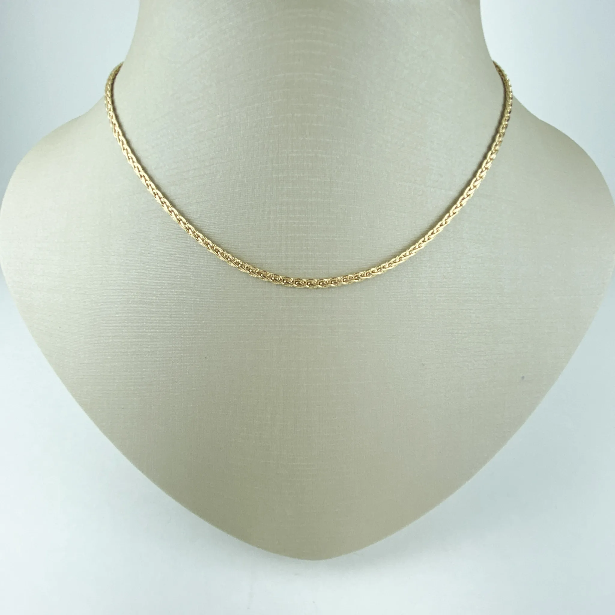 Choker de Malha Trançada Folheado a Ouro 18k
