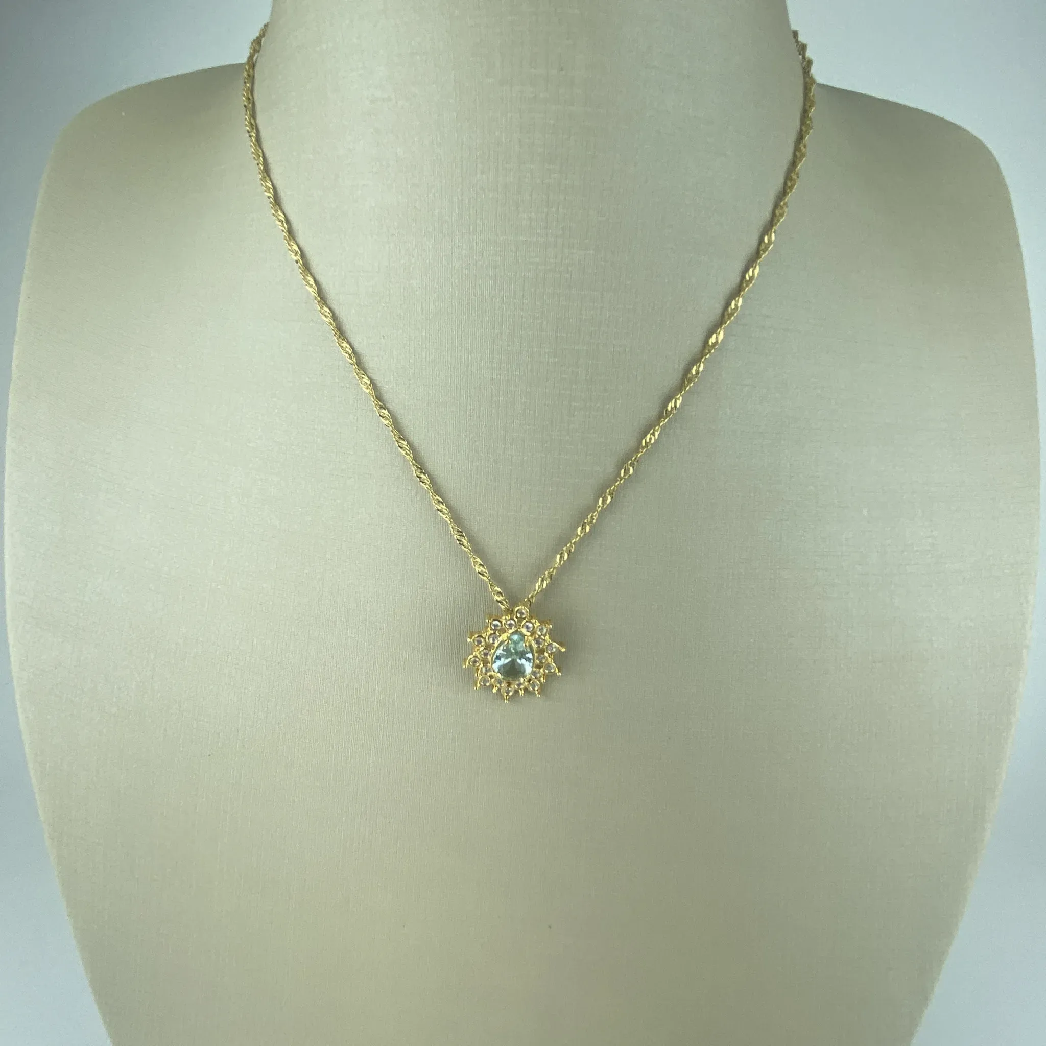 Colar Singapura com Pingente em Zircônia Folheado a Ouro 18k