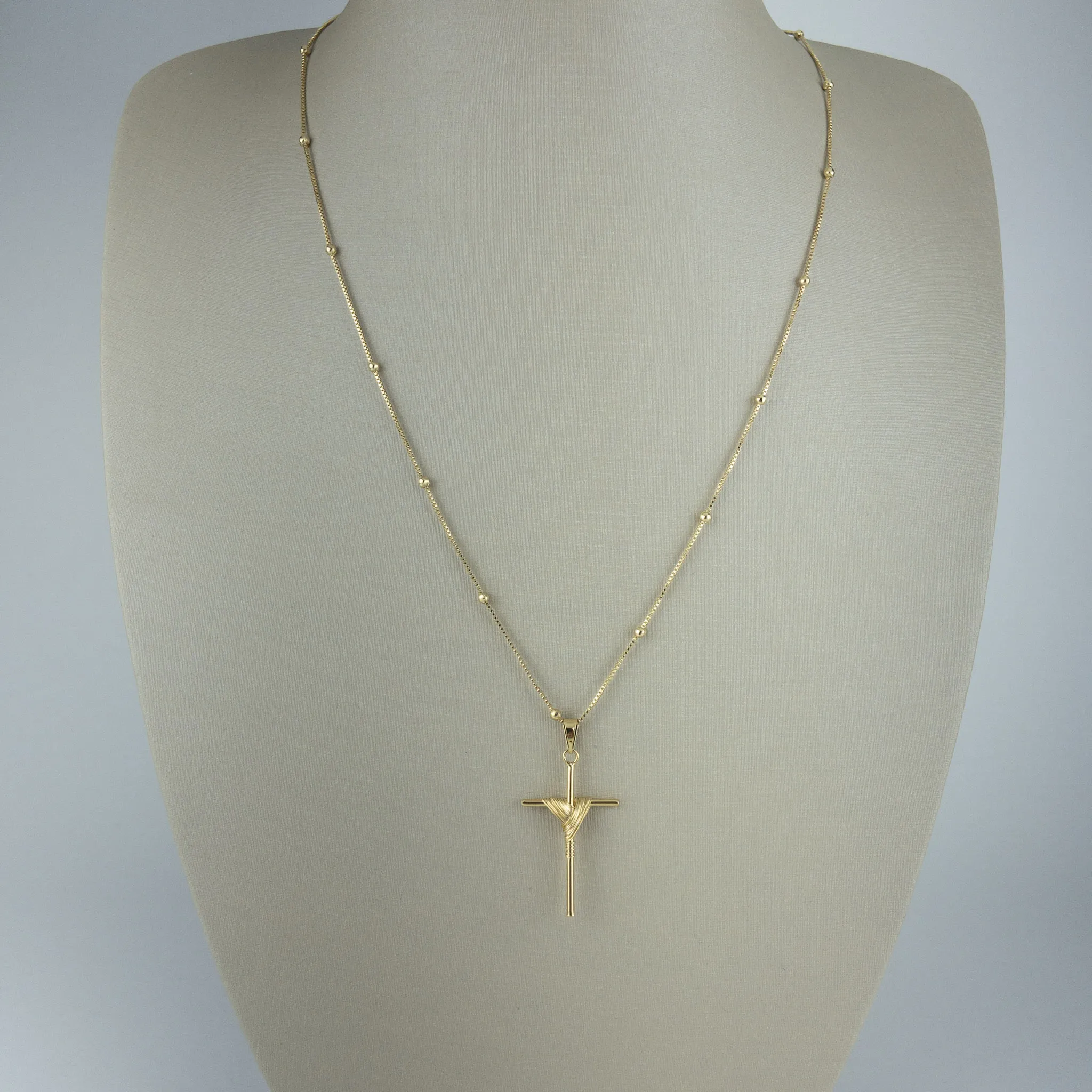 Colar Veneziana com Bolinhas e Crucifixo com Manto Folheado a Ouro 18k