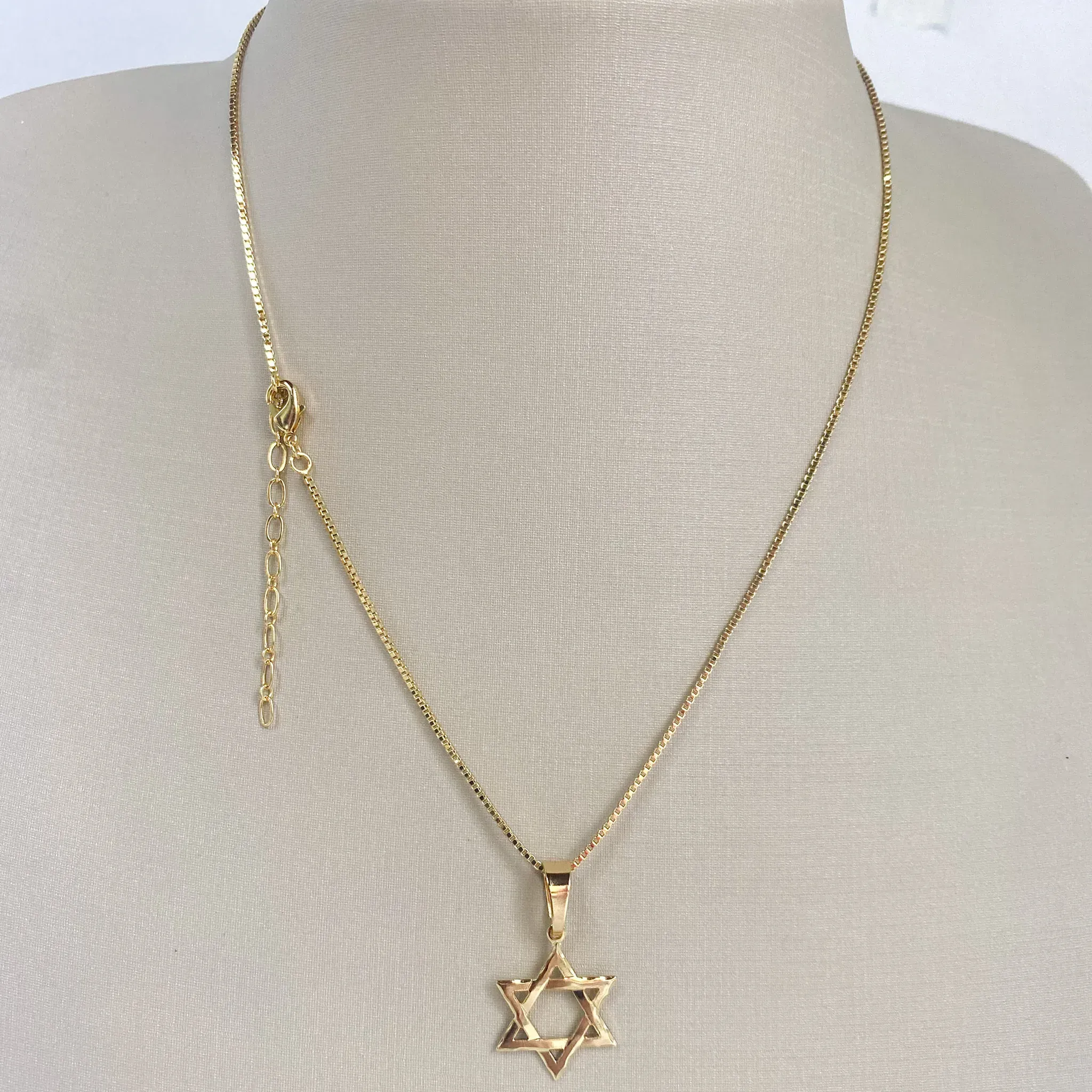 Colar Veneziana com Pingente Estrela de Davi Folheada a Ouro 18k