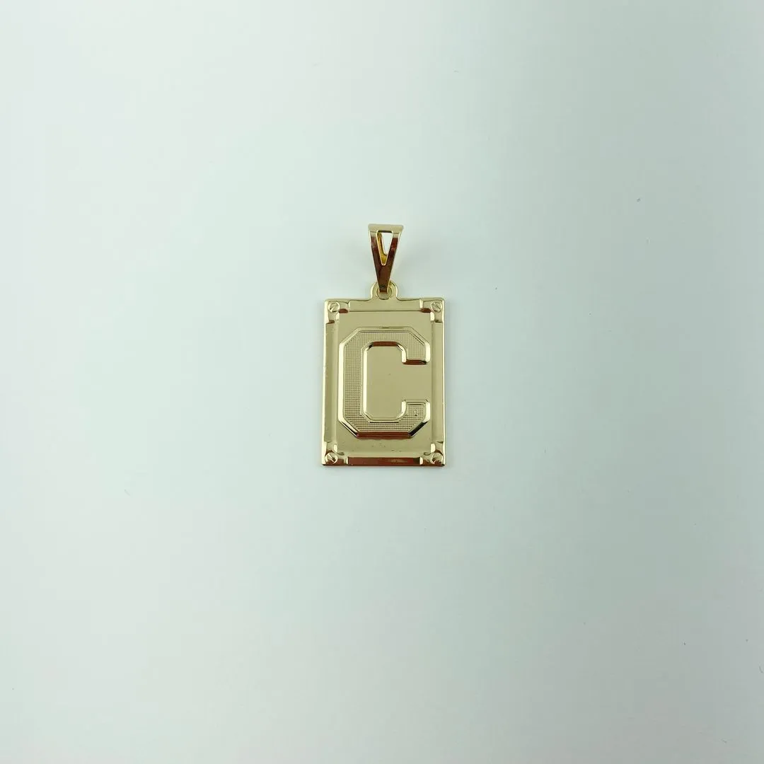 Pingente Placa Letra C Folheado a Ouro 18k