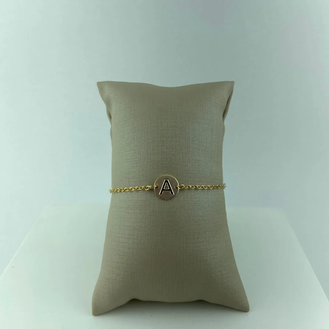 Pulseira Elo Cadeadinho com Letra Folheado a Ouro 18k