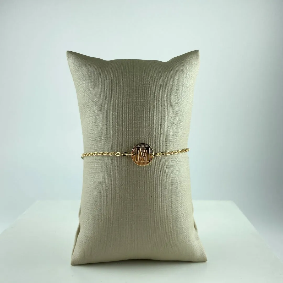 Pulseira Elo Cadeadinho com Letra M Folheado a Ouro 18k