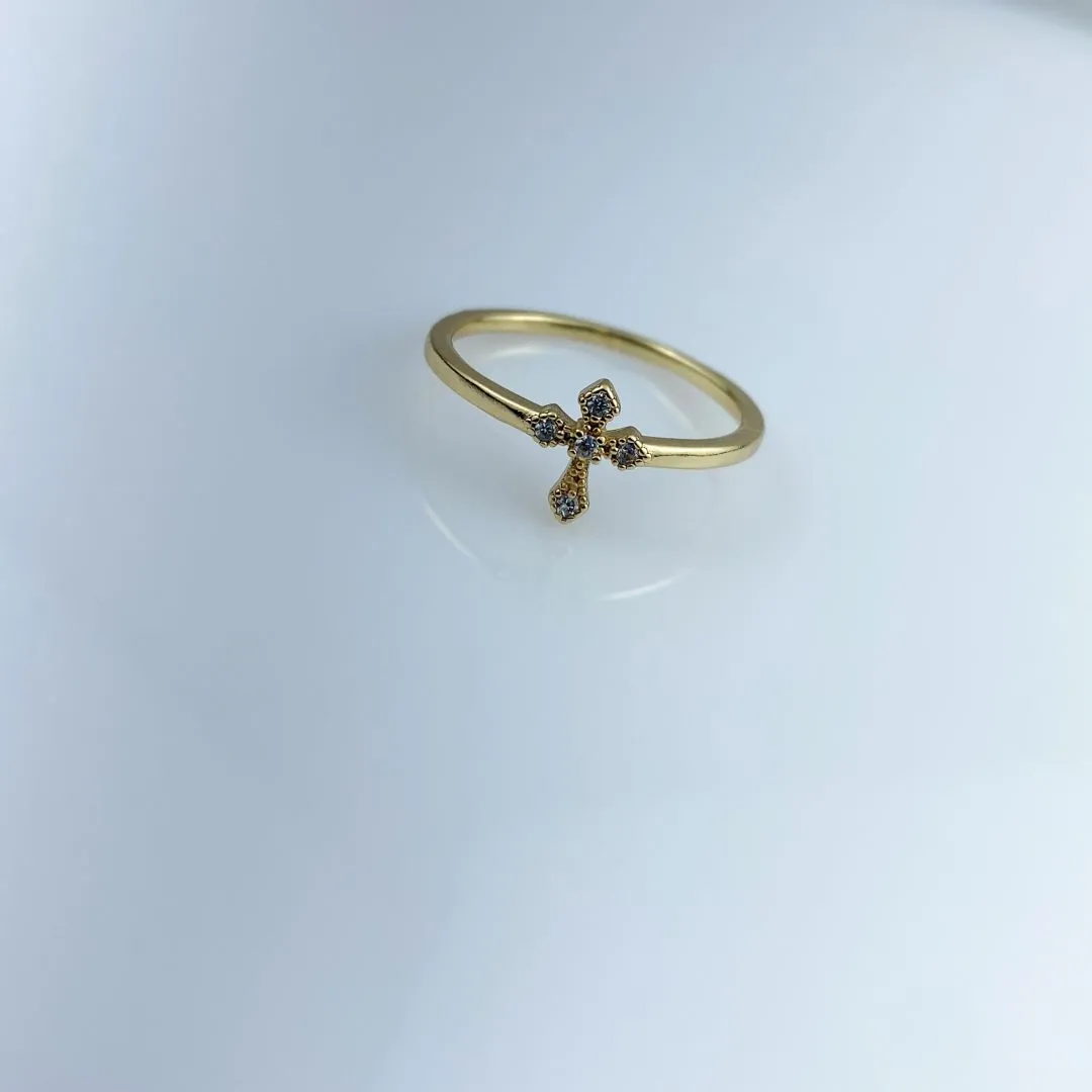 Anel Design de Cruz com Zircônias Folheado a Ouro 18k