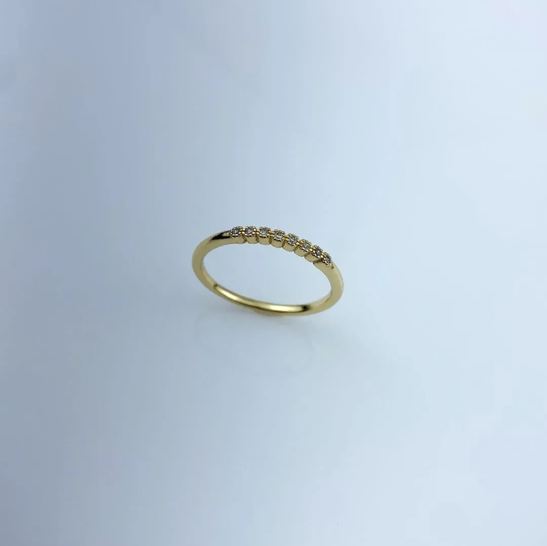 Anel Meia Aliança com Zircônia Folheado a Ouro 18k