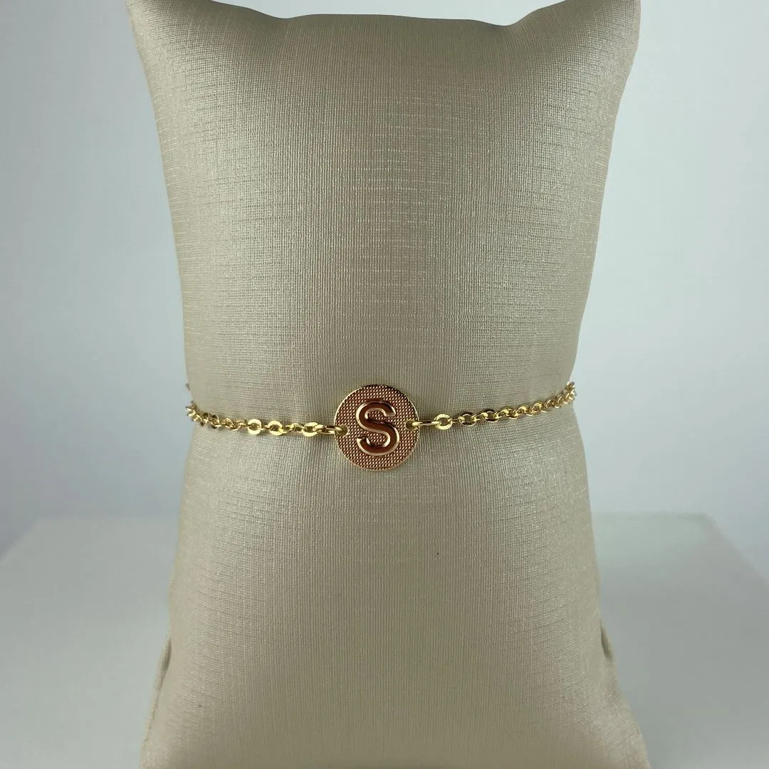 Pulseira Elo Cadeadinho com Letra S Folheado a Ouro 18k