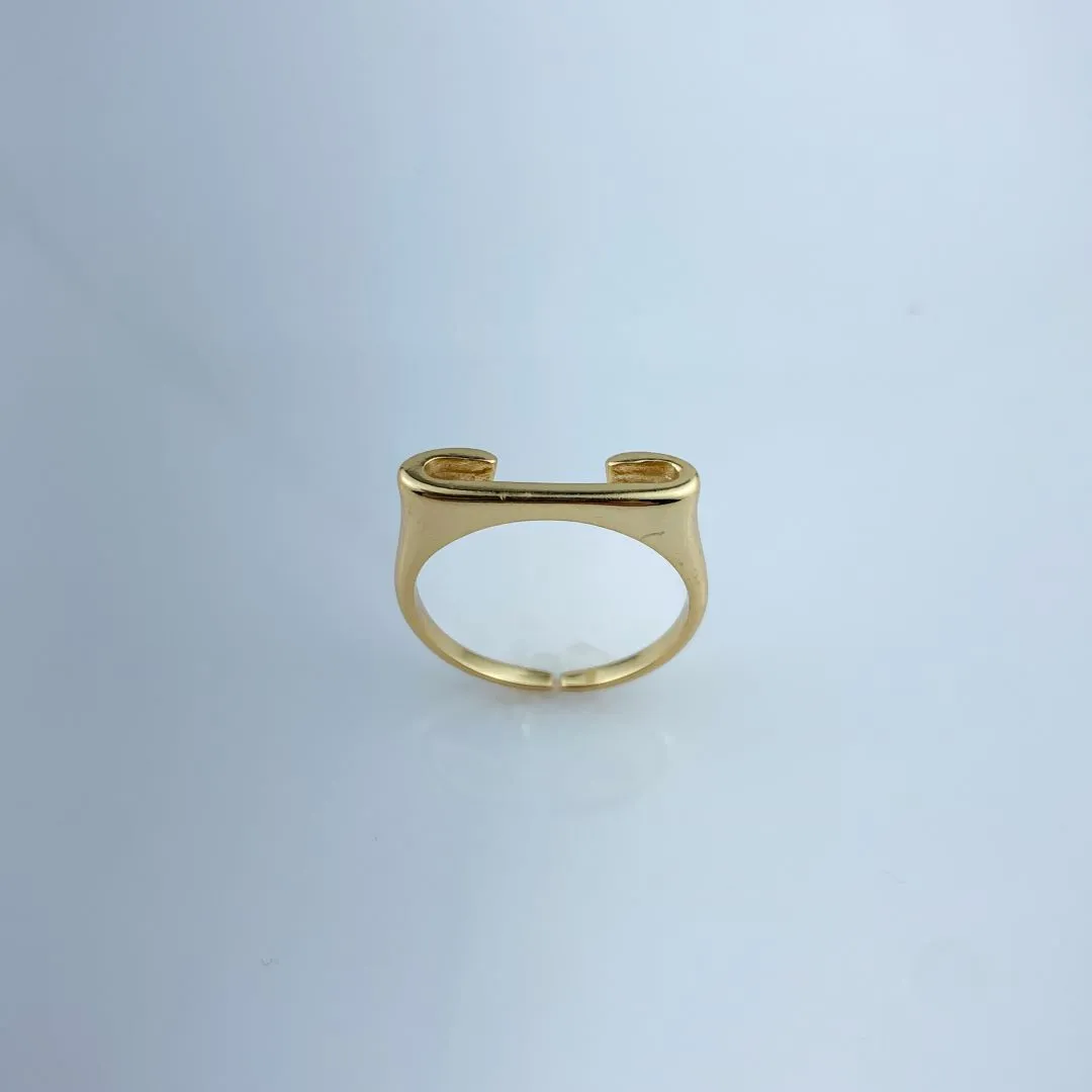 Anel Ajustável Letra C Folheado a Ouro 18k