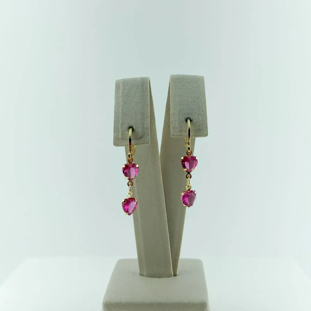 Brinco Argolinha com Corações com Zircônias Folheado a Ouro 18k