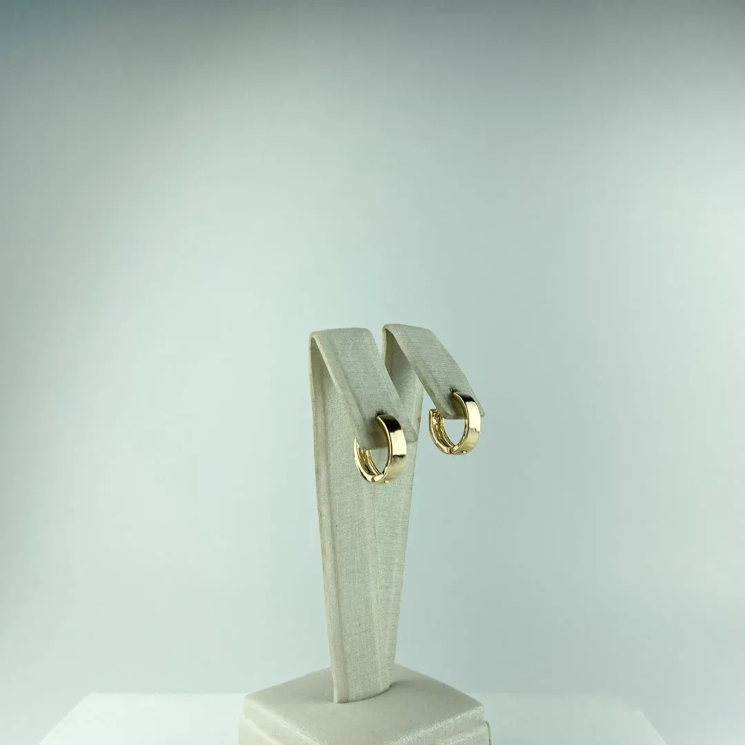 Brinco Argolinha Lisa Folheado a Ouro 18k