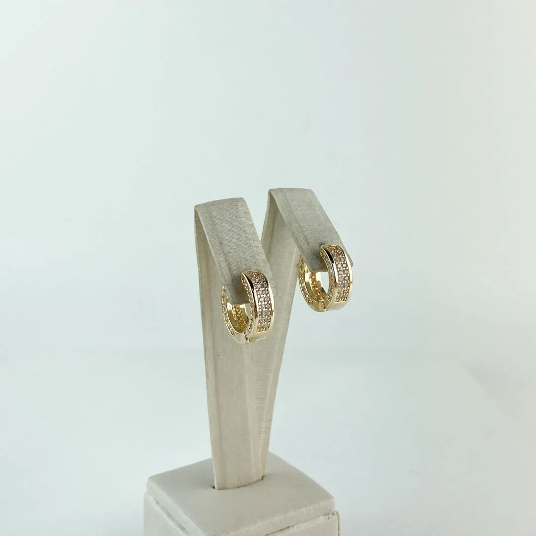 Brinco Argola Luxuosa Cravejada em Zircônias Folheado a Ouro 18 K