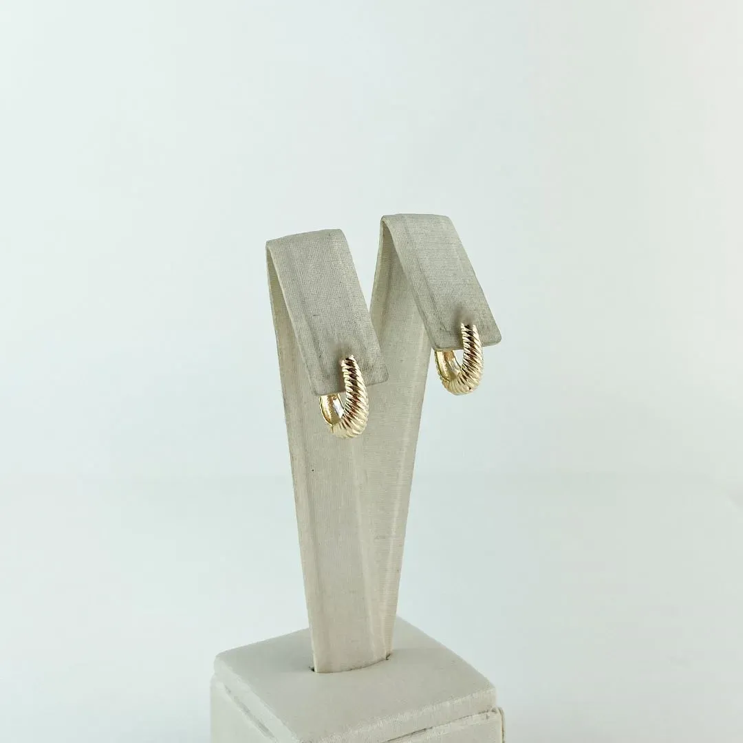 Brinco Argola Torcida Folheado a Ouro 18 K