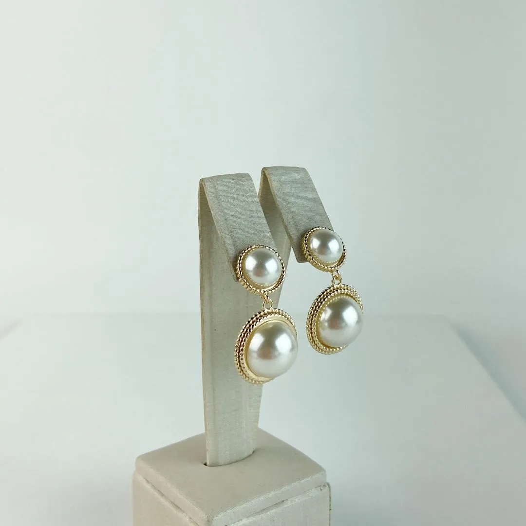 Brinco de Pérolas Folheado a Ouro 18k