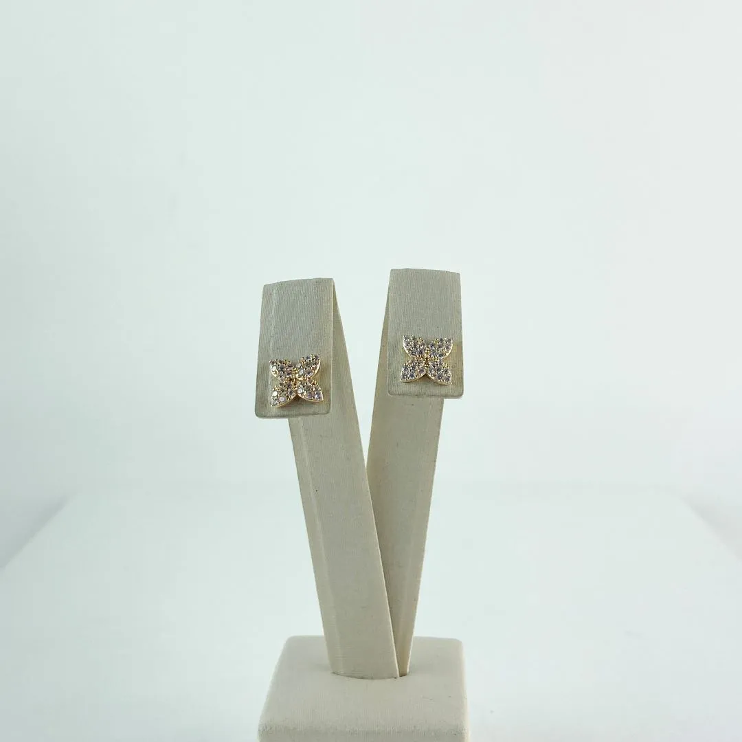 Brinco Flor Cravejado em Zircônias Folheado a Ouro 18 K