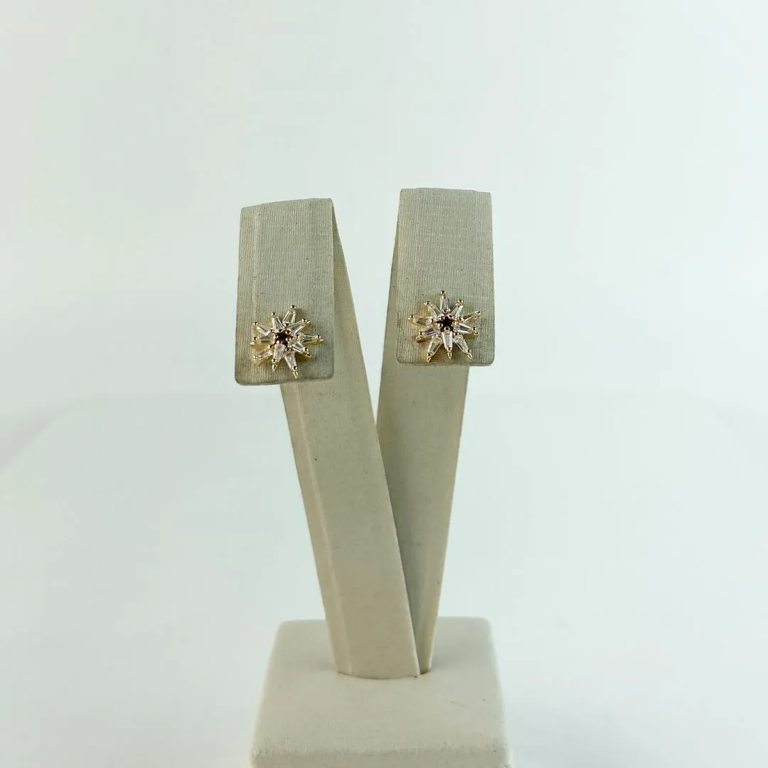 Brinco Ponto de Luz Design de Estrela Folheado a Ouro 18 K