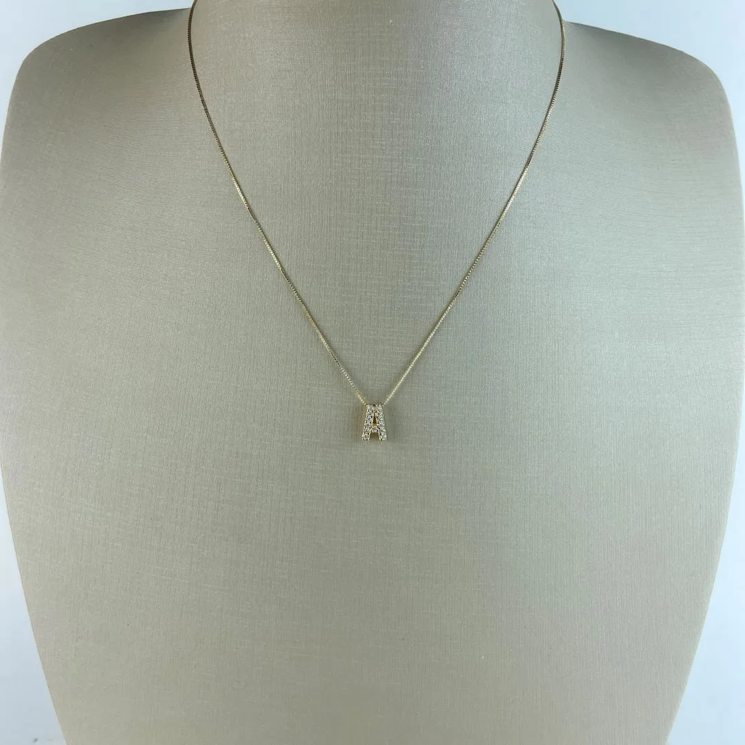 Colar Veneziana com Pingente Letra A em Zircônias Folheado a Ouro 18k