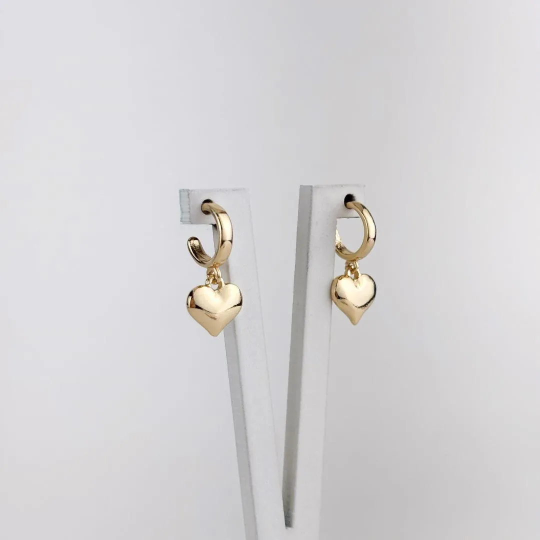 Brinco Argola Pingente de Coração Folheado a Ouro 18k